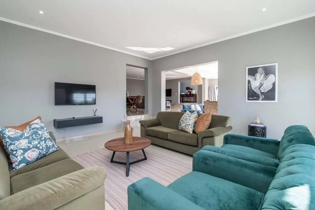 Luxury Family Villa - Big Bay - Blaauwberg Beach Città del Capo 0*,  Sudafrica